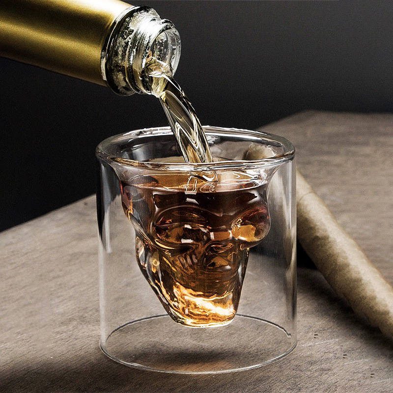 الإبداعية الزجاج الجمجمة كوب ل - مراجعة Wine To Beer To Liquor وسعره