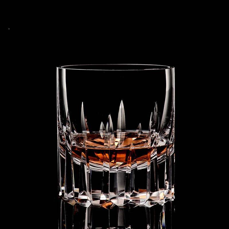 كوب بيرة زجاجي كريستالي بتصميم - مراجعة Wine To Beer To Liquor وسعره